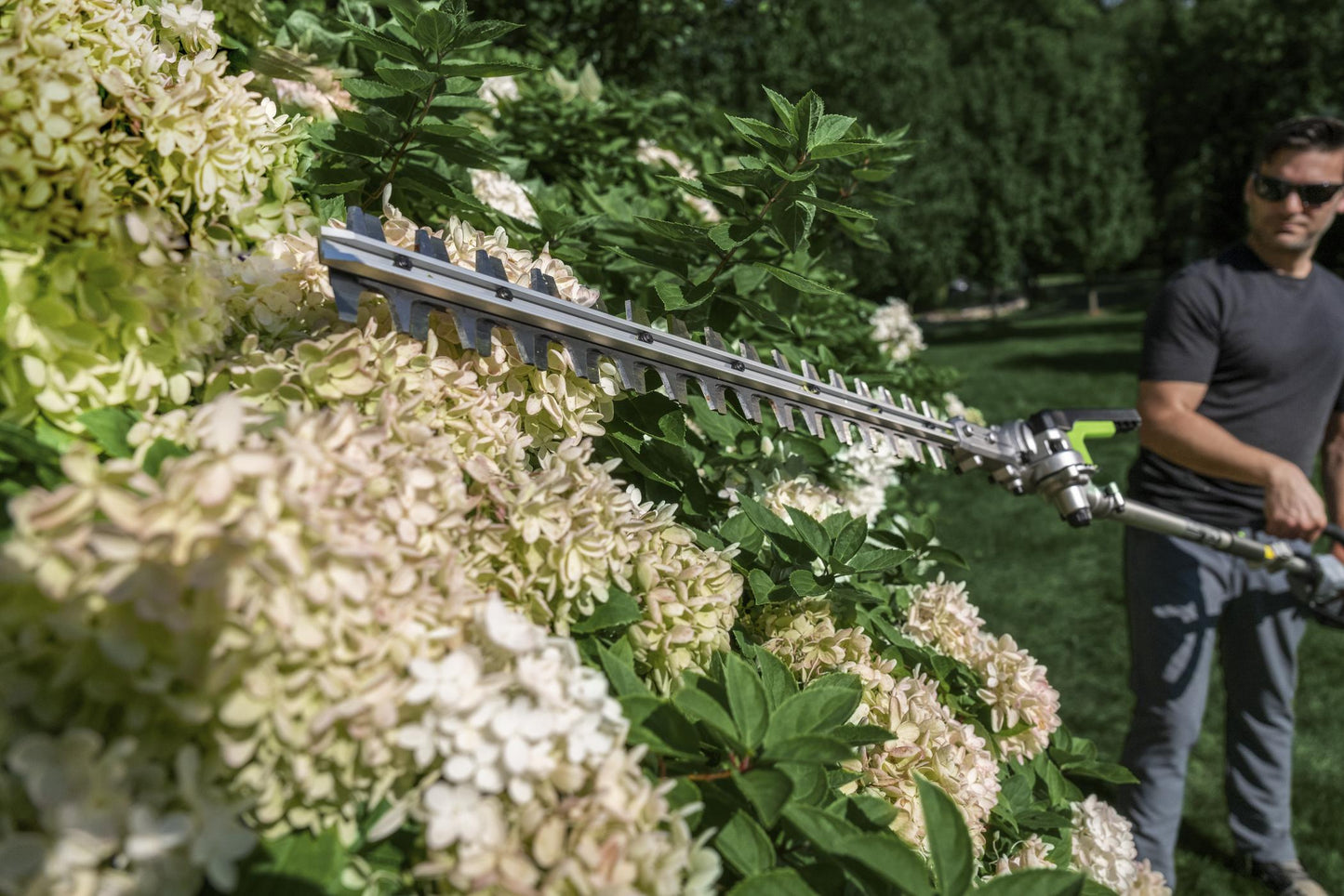 EGO 56V 20" HEDGE TRIMMER ATTACHMENT
