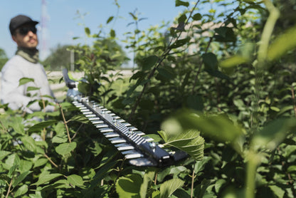 EGO 56V 21” ARTICULATING POLE HEDGE TRIMMER